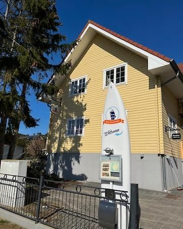 Haus Stoertebeker Appartements - Hotel Garni, Seebad Лубмин Екстериор снимка