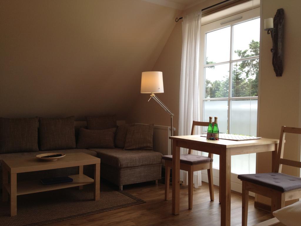 Haus Stoertebeker Appartements - Hotel Garni, Seebad Лубмин Стая снимка