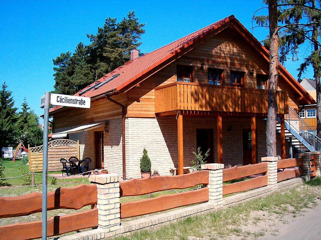 Haus Stoertebeker Appartements - Hotel Garni, Seebad Лубмин Стая снимка