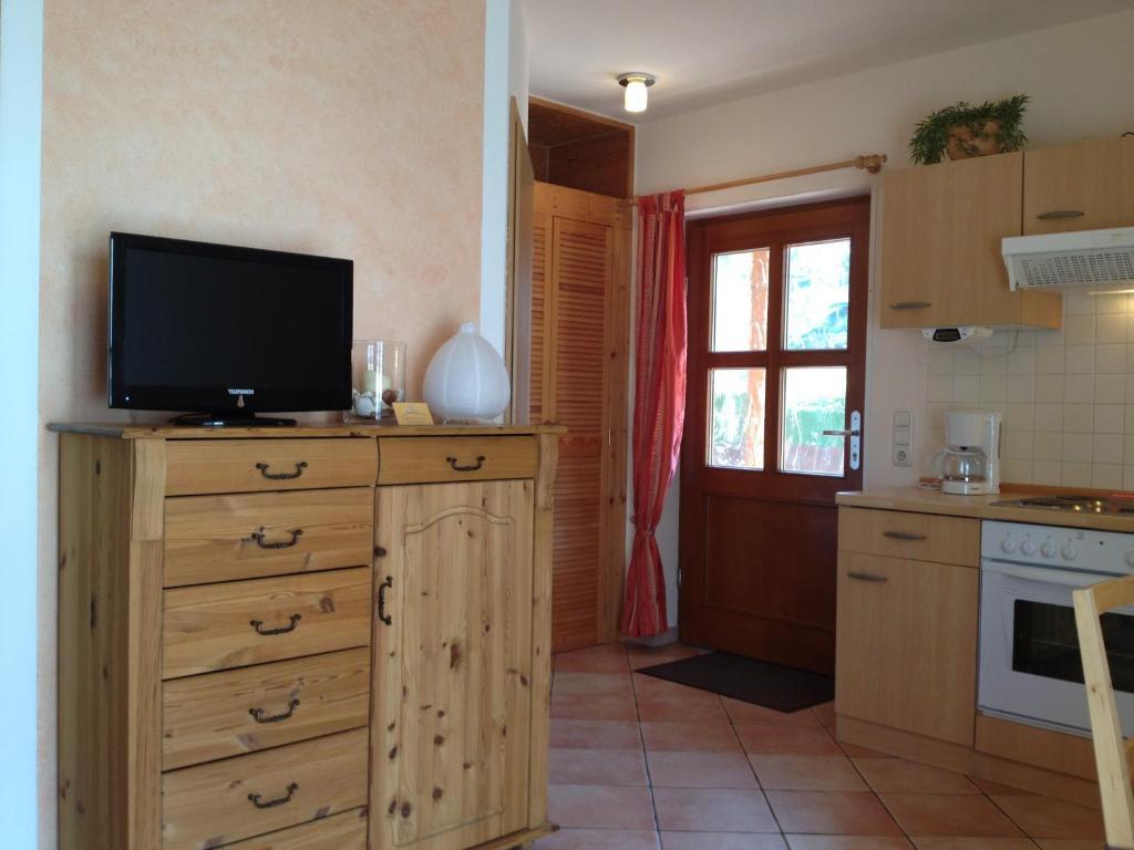 Haus Stoertebeker Appartements - Hotel Garni, Seebad Лубмин Стая снимка